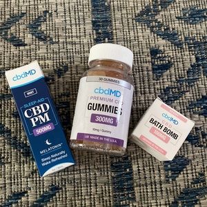 3 pack- gummies, sleep tincture and bath bomb. Unopened!